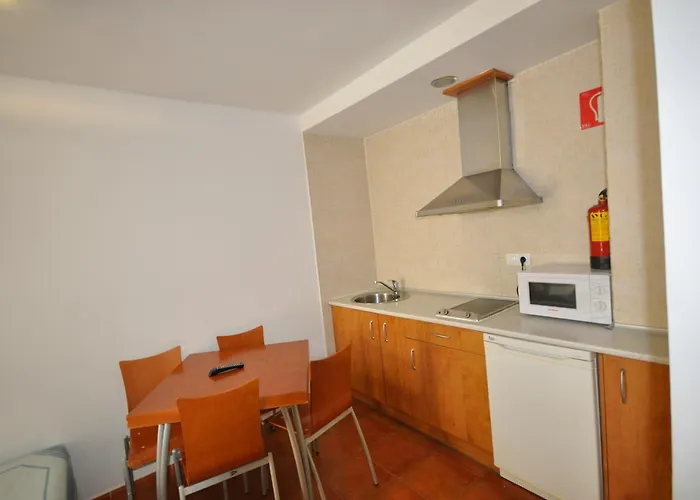 Montegorbea Апартаменти